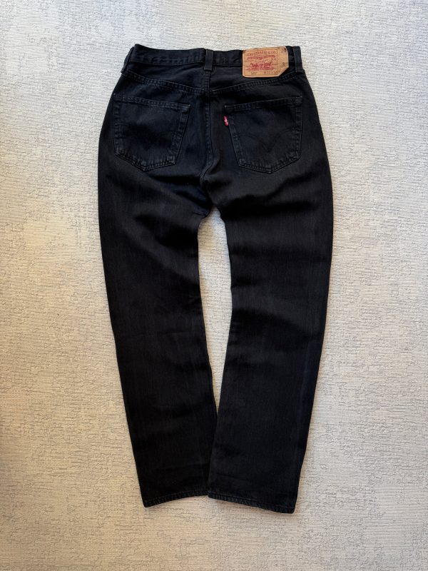 Levi’s 501 Straight Leg Butron-Fly Jeans (W31 L32)