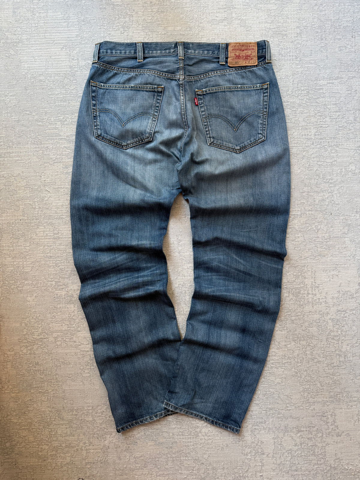 Levi’s 501 Straight Leg Button-Fly Jeans (W38 L34)