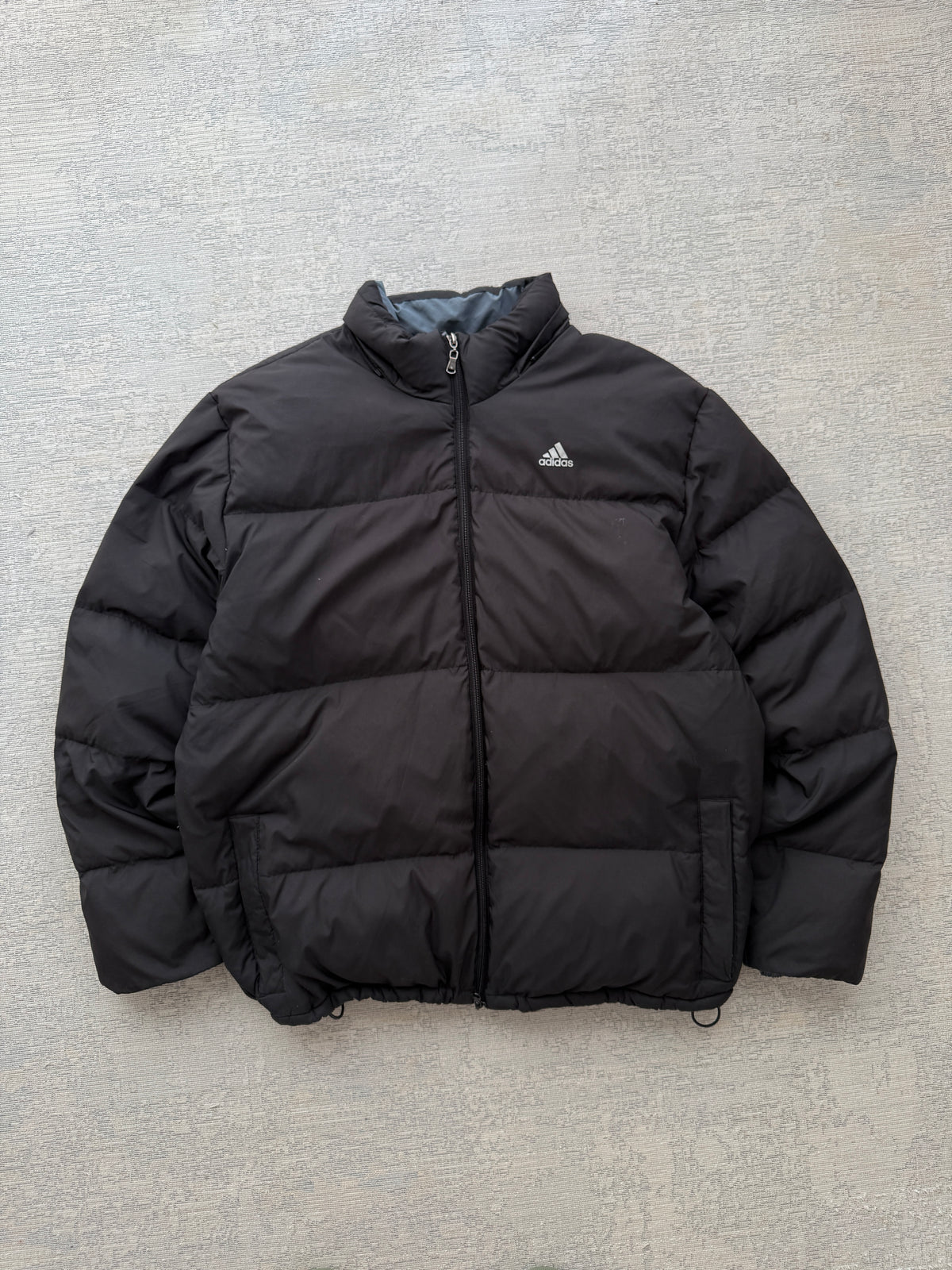 Adidas 00’s Puffer Jacket (M)